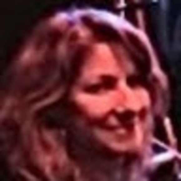 Meet your Posher, Carol - Picture 1 of 1